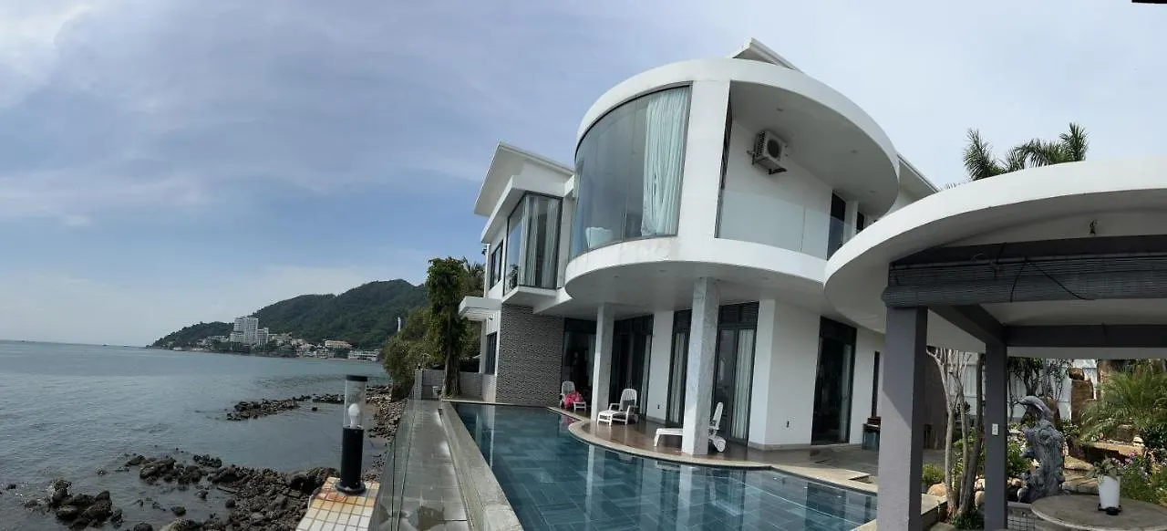 Nancy Tran Grand Strip Vung Tau Villa 6 Vietnam