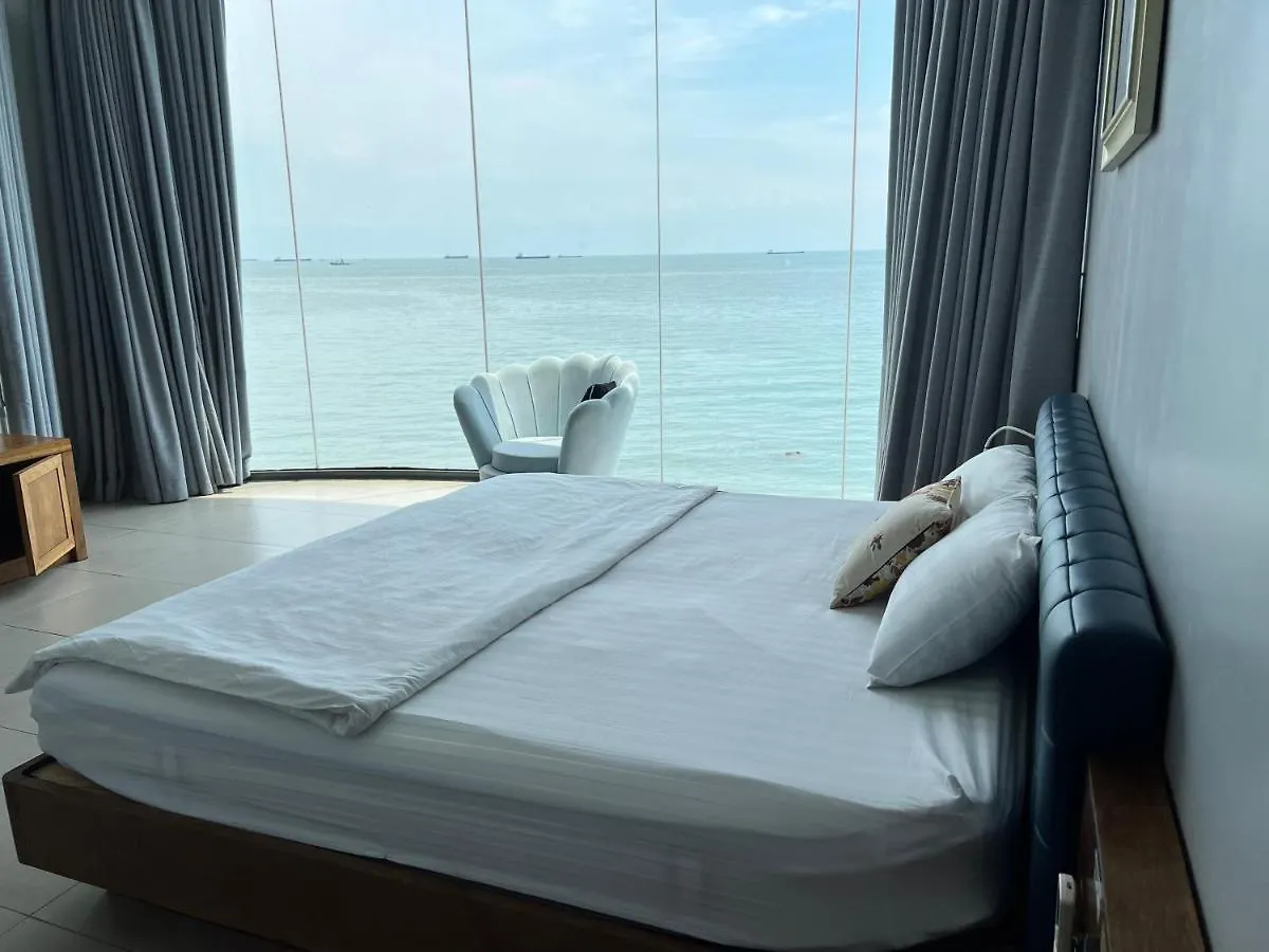 Nancy Tran Grand Strip Vung Tau Villa 6 0*,